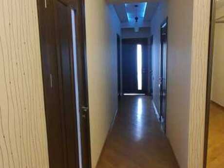 3 otaqlı yeni tikili - Elmlər Akademiyası m. - 150 m²