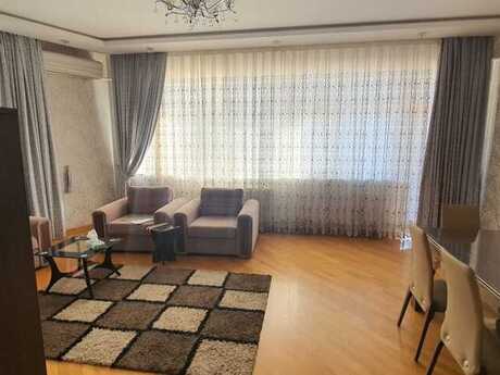 3 otaqlı yeni tikili - Elmlər Akademiyası m. - 150 m²