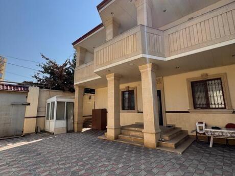 9 otaqlı həyət evi/bağ evi - Biləcəri q. - 394 m²