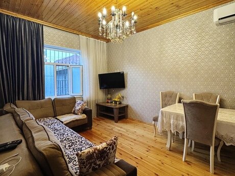 5 otaqlı həyət evi/bağ evi - Binə q. - 110 m²