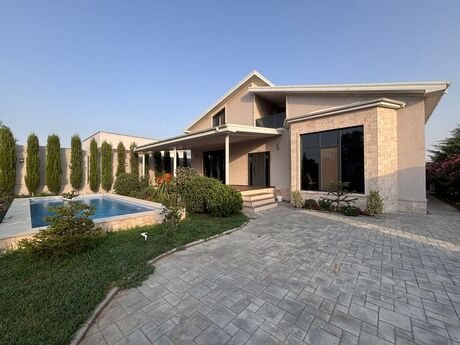 7 otaqlı həyət evi/bağ evi - Şüvəlan q. - 350 m²