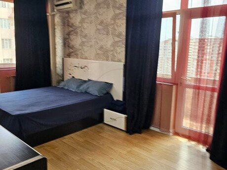 3 otaqlı yeni tikili - Şah İsmayıl Xətai m. - 150 m²