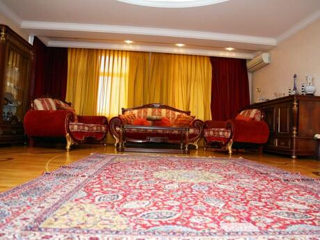 4 otaqlı yeni tikili - 28 May m. - 250 m²