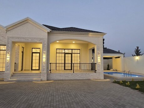 5 otaqlı həyət evi/bağ evi - Albalılıq q. - 190 m²