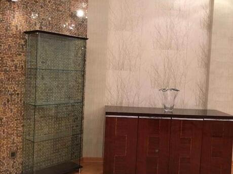 3 otaqlı yeni tikili - 28 May m. - 145 m²