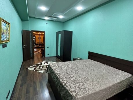 4 otaqlı yeni tikili - Nəsimi r. - 196 m²