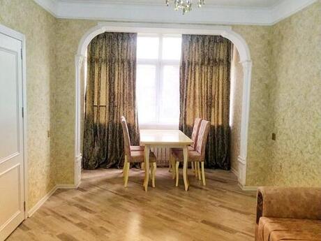 2 otaqlı mənzil, 45 m², Memar Əcəmi: 111 000 ₼ 2