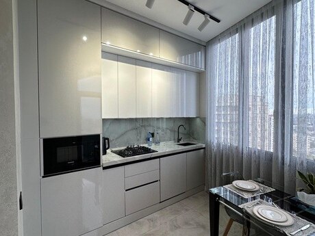 Kirayə 2 otaqlı mənzil, 80 m², Renessans Palace: 1 300 ₼/ay 5