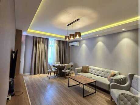 3 otaqlı yeni tikili - 28 May m. - 120 m²