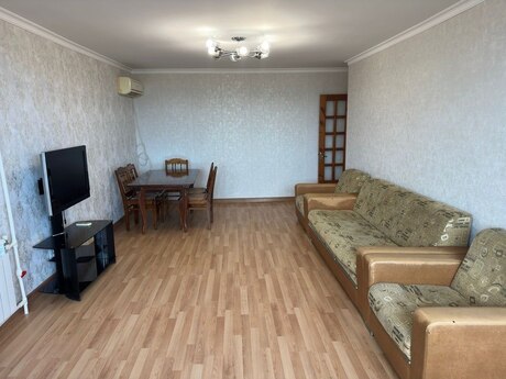 3 otaqlı köhnə tikili - Memar Əcəmi m. - 75 m²