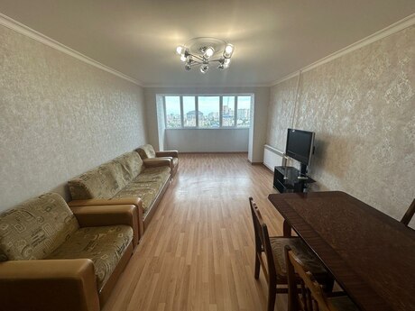 3 otaqlı köhnə tikili - Memar Əcəmi m. - 75 m²