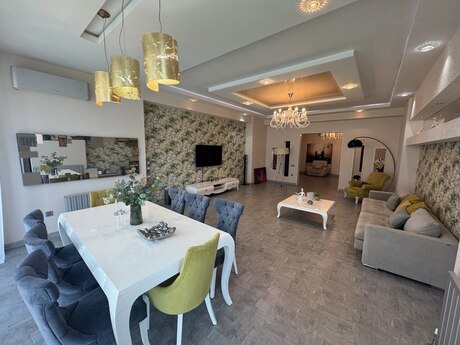 3 otaqlı yeni tikili - Şah İsmayıl Xətai m. - 220 m²