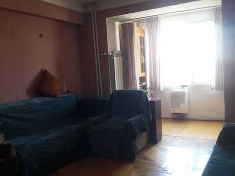 3 otaqlı köhnə tikili - Nəriman Nərimanov m. - 80 m²