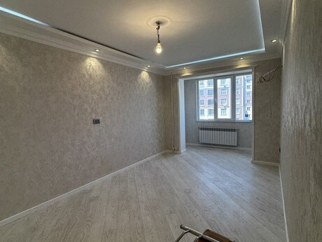 3 otaqlı köhnə tikili - Azadlıq Prospekti m. - 80 m²