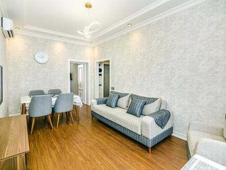 2 otaqlı köhnə tikili - Nizami m. - 60 m²