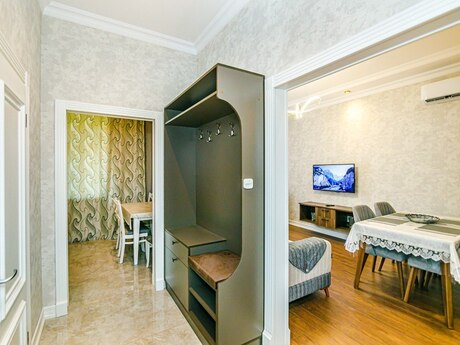 2 otaqlı köhnə tikili - Nizami m. - 60 m²