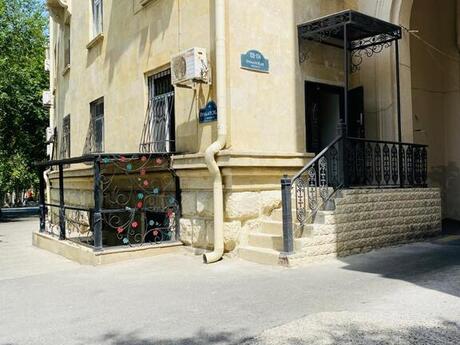 Объект - м. Элмляр Академиясы - 40 м²