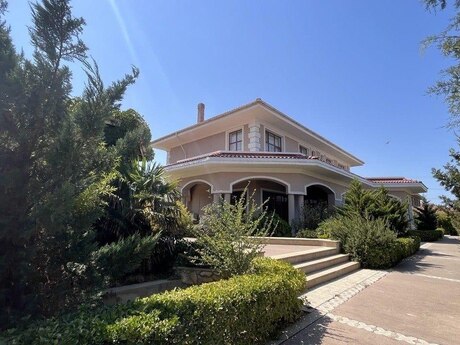 5 otaqlı həyət evi/bağ evi - Masazır q. - 350 m²