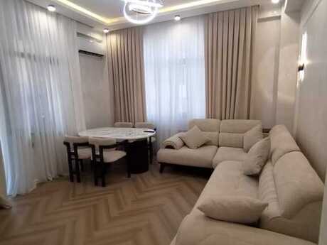2-комнатная квартира, 80 м², 20 Yanvar: 240 000 ₼ 3