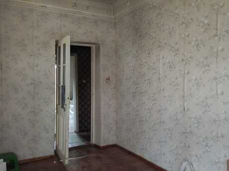 2 otaqlı köhnə tikili - Nəriman Nərimanov m. - 50 m²