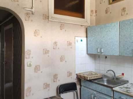 2 otaqlı köhnə tikili - Nəriman Nərimanov m. - 50 m²