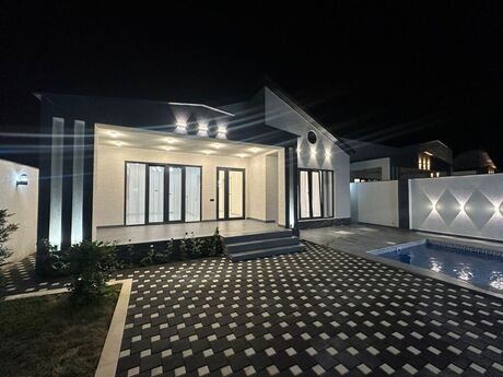 4 otaqlı həyət evi/bağ evi - Mərdəkan q. - 160 m²