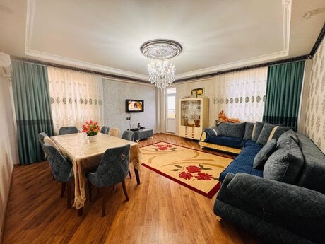 4 otaqlı yeni tikili - Xalqlar Dostluğu m. - 139 m²