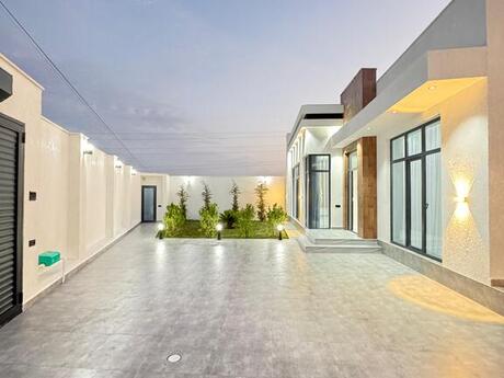4 otaqlı həyət evi/bağ evi - Mərdəkan q. - 170 m²