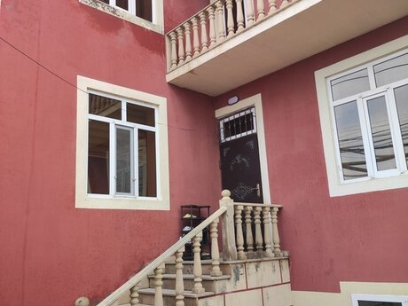 5 otaqlı həyət evi/bağ evi - Hövsan q. - 150 m²