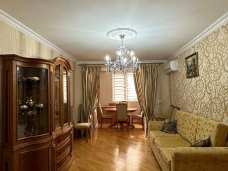 3 otaqlı köhnə tikili - Elmlər Akademiyası m. - 65 m²