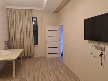 2 otaqlı yeni tikili - 28 May m. - 70 m²