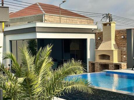 4 otaqlı həyət evi/bağ evi - Mərdəkan q. - 180 m²