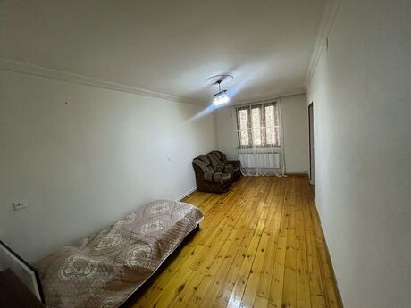 3-комн. вторичка - м. Азадлыг проспекти - 70 м²