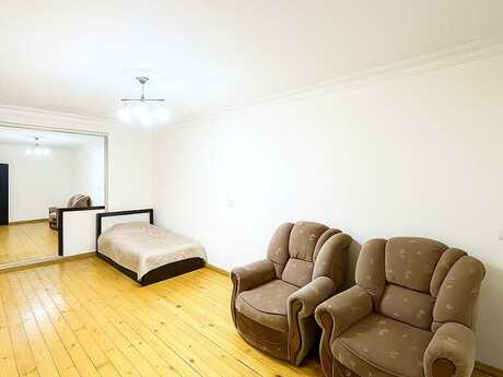 3-комн. вторичка - м. Азадлыг проспекти - 70 м²