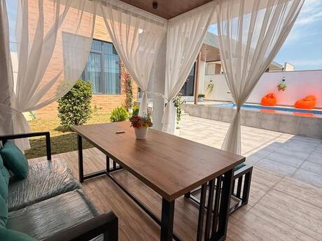 4 otaqlı həyət evi/bağ evi - Mərdəkan q. - 170 m²