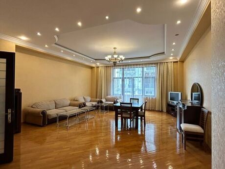 4 otaqlı yeni tikili - Sahil m. - 220 m²