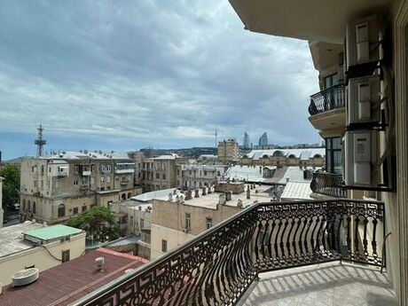 4 otaqlı yeni tikili - Sahil m. - 220 m²