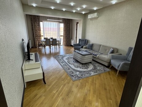 2-комн. новостройка - м. Шах Исмаил Хатаи - 120 м²