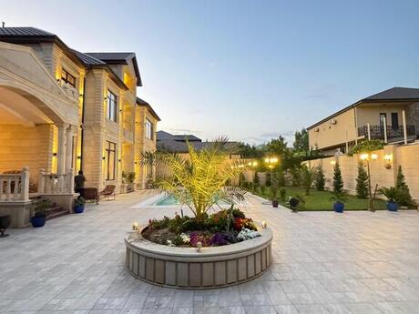 7 otaqlı həyət evi/bağ evi - Mərdəkan q. - 500 m²