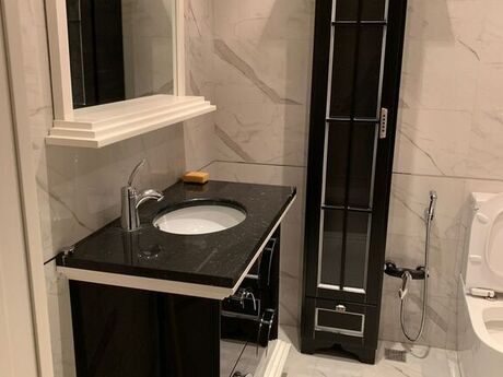 3 otaqlı yeni tikili - Nəsimi r. - 180 m²