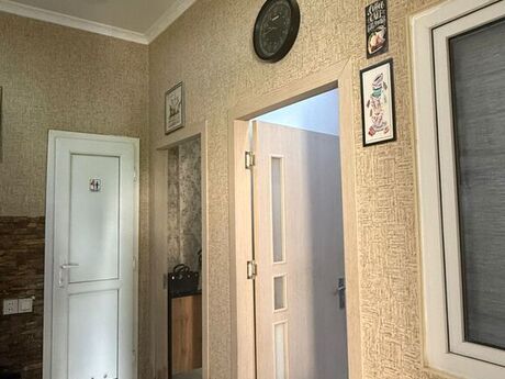 2 otaqlı köhnə tikili - 28 May m. - 40 m²