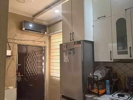 2 otaqlı köhnə tikili - 28 May m. - 40 m²
