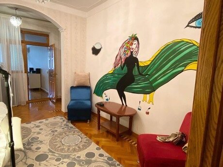 4-комн. вторичка - Бинагадинский р. - 95 м²