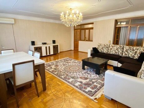 4-комн. вторичка - Бинагадинский р. - 95 м²