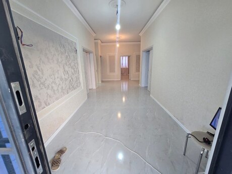 Albalılıqda 4 otaqlı həyət evi satılır, 160 m², 190 000 AZN, şəkil 5 / 12
