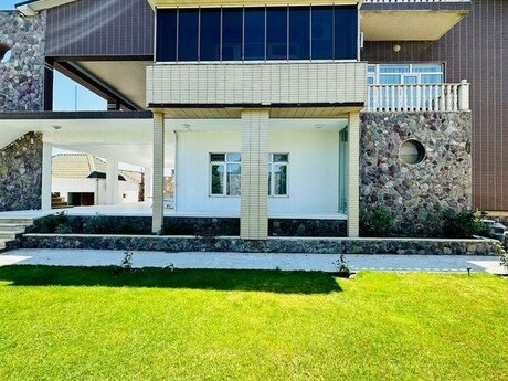 5 otaqlı həyət evi/bağ evi - Bilgəh q. - 400 m²
