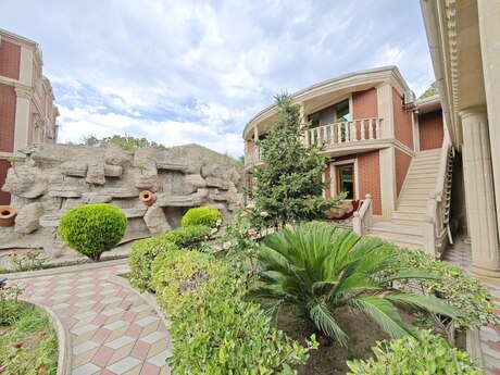 6 otaqlı həyət evi, 350 m², Bakıxanov: 745 000 ₼ 5