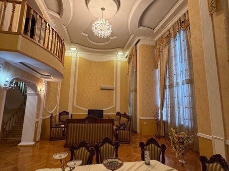 8 otaqlı həyət evi, 600 m², M.Ə.Rəsulzadə: 580 000 ₼ 3
