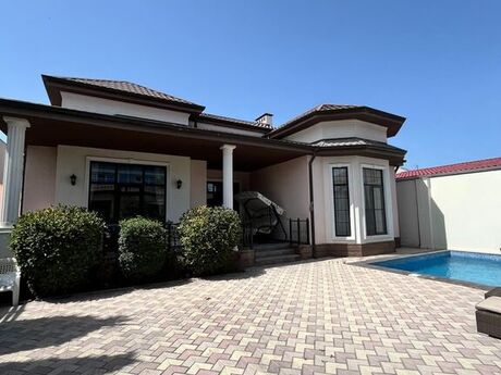 4 otaqlı həyət evi/bağ evi - Mərdəkan q. - 200 m²