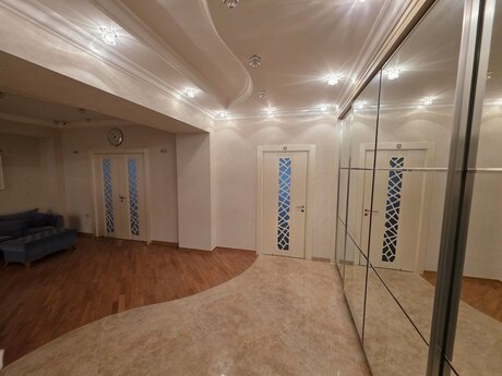 Сдаётся 5-комнатная квартира в новостройке, Nəsimi, 263 м², 2 500 AZN/мес, фото 5 / 12